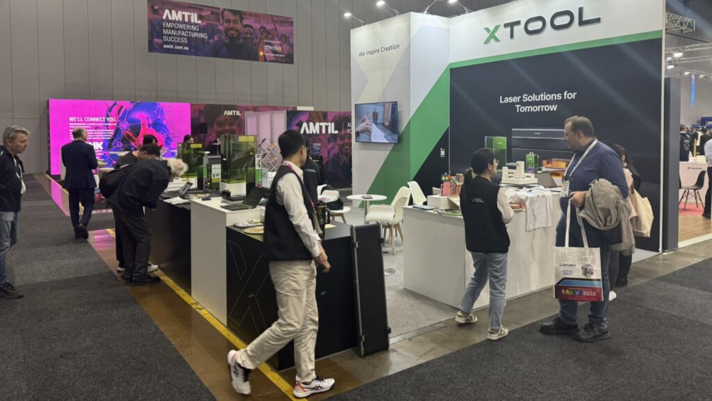 Industry professionals engaging in face‑to‑face discussions at Australian Manufacturing Week 2026