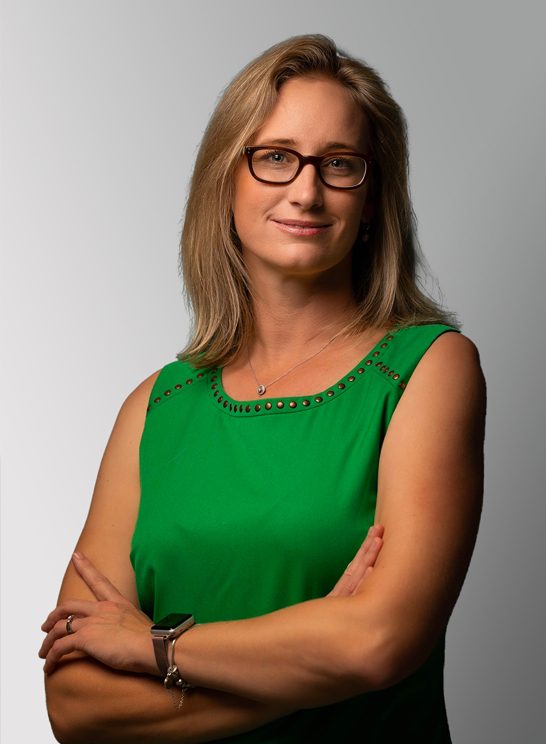 Sandra Headshot
